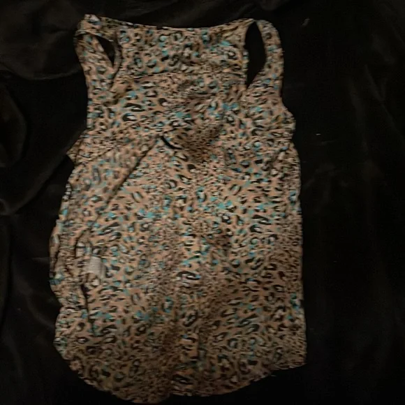 Turquoise leopard silk open back shirt - Picture 2 of 2